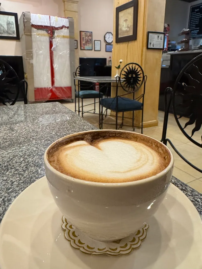 Café Greco - Photo 2