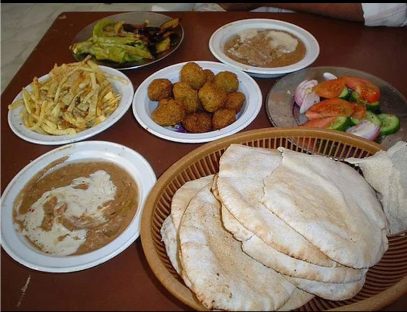 مطعم أبناء المحله الكبرى - Photo 1