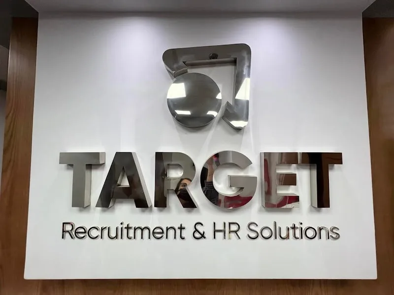 Target Recruitment & HR Solutions - Photo 2