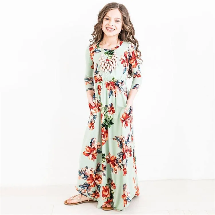 ترزي بيت الأزياء - صورة 2