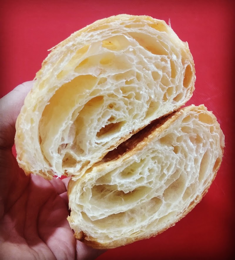 Venecia Bakery - Photo 1