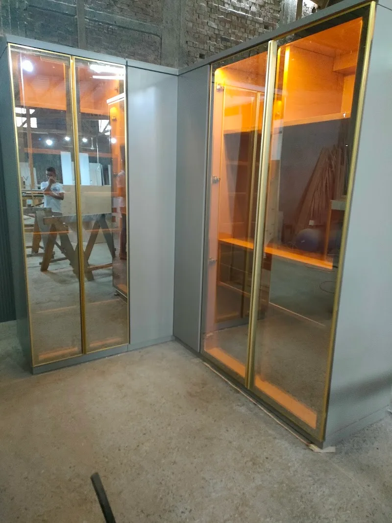 عايدة للأثاث