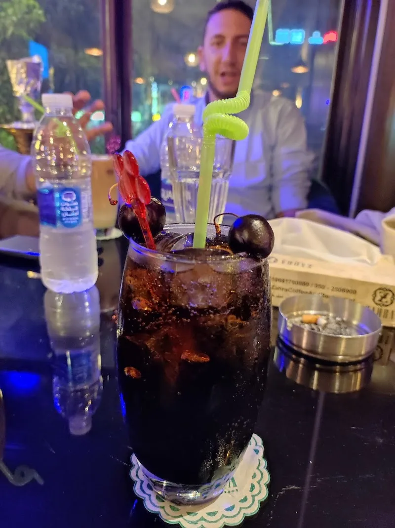 Zahra Cafe ، زهره كافيه - صورة 2