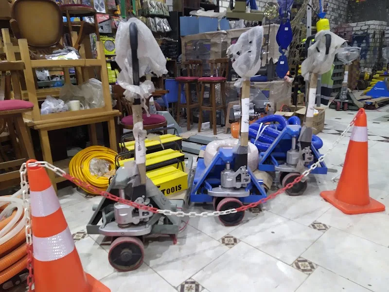 شركة مكه للتوريدات الصناعية - Makkah Industrial Supplies co - Photo 1