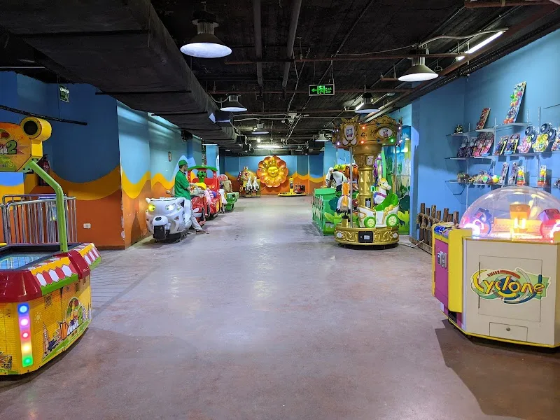 الجامعة بلازا مول - صورة 2