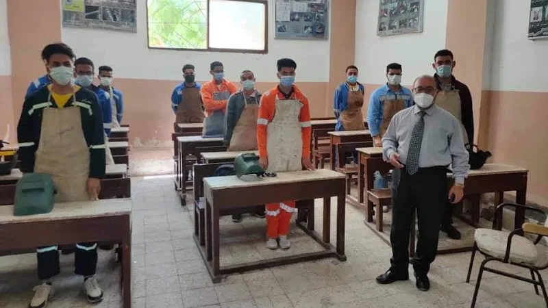المعهد الفني للعلوم والتكنولوجيا
