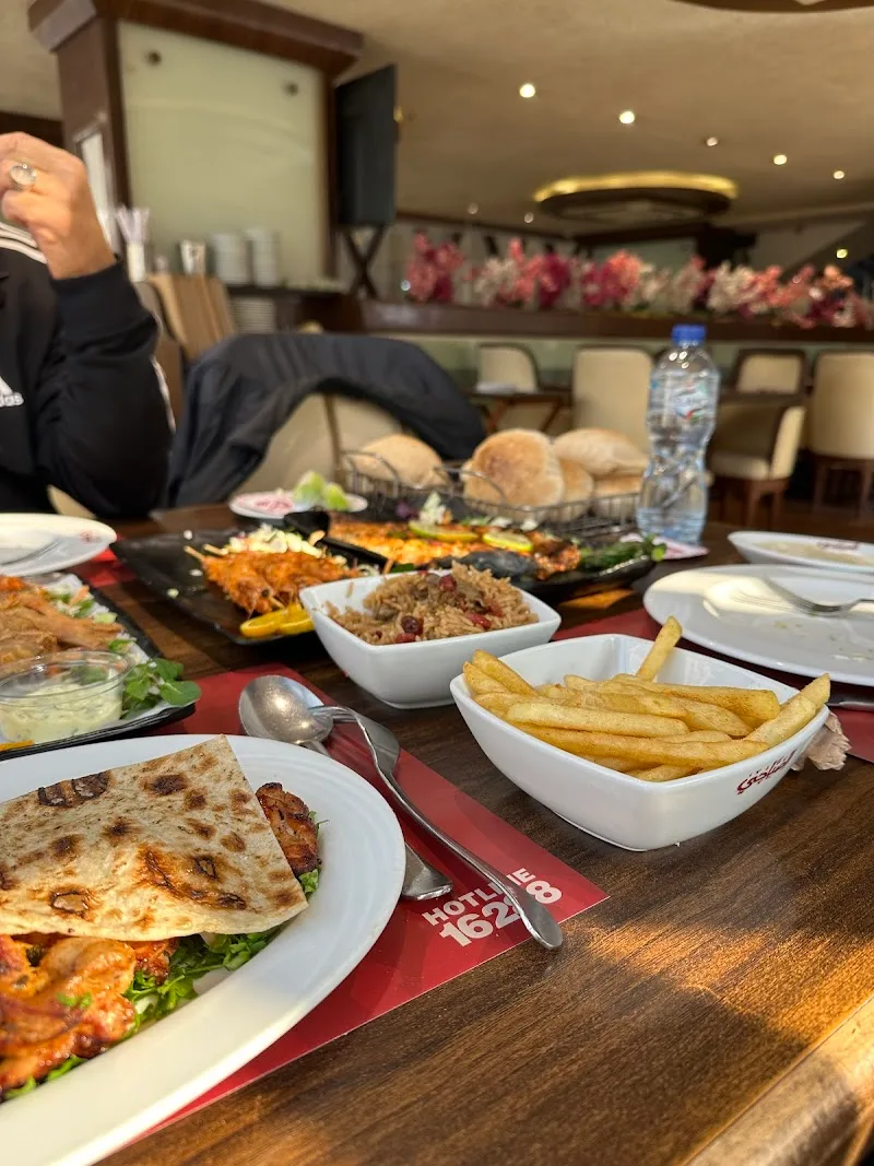 مطاعم الصباحي للمشويات و المأكولات البحريه - قناة السويس - Photo 2