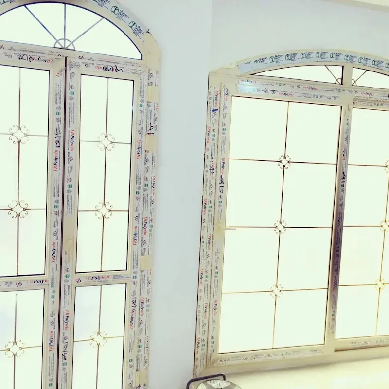 شركة المنصورة للنوافذ والابواب - يو بى فى سى