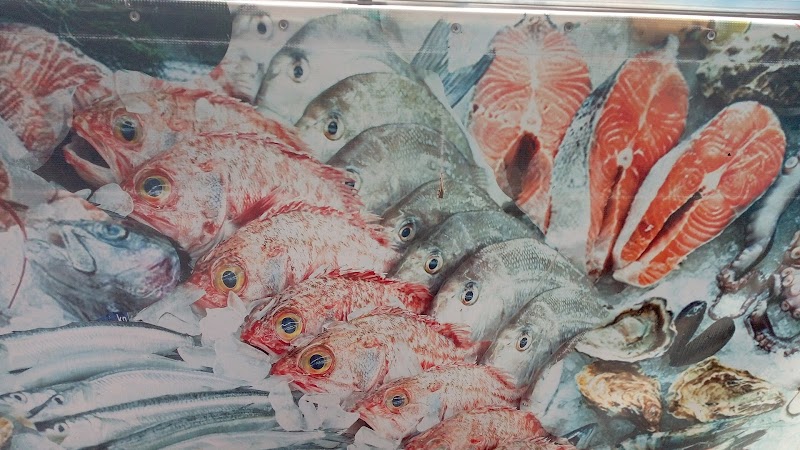 مطعم البرج للاسماك البحرية - صورة 2