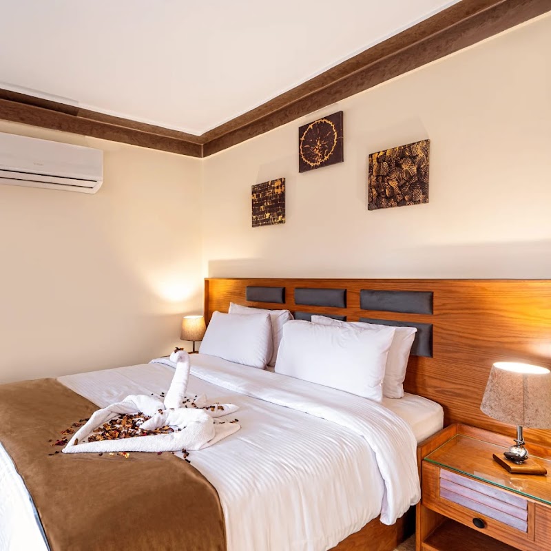 Zahira pyramids view - Photo 2