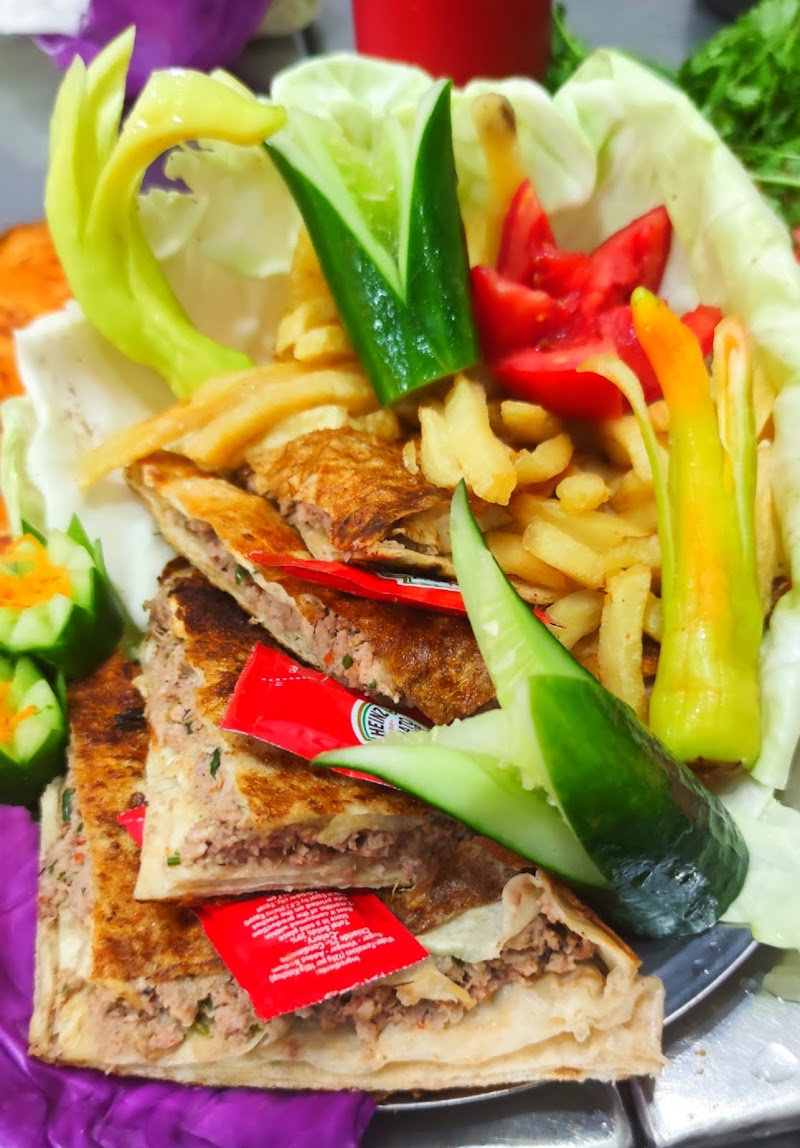 مطعم أبناء المحله الكبرى