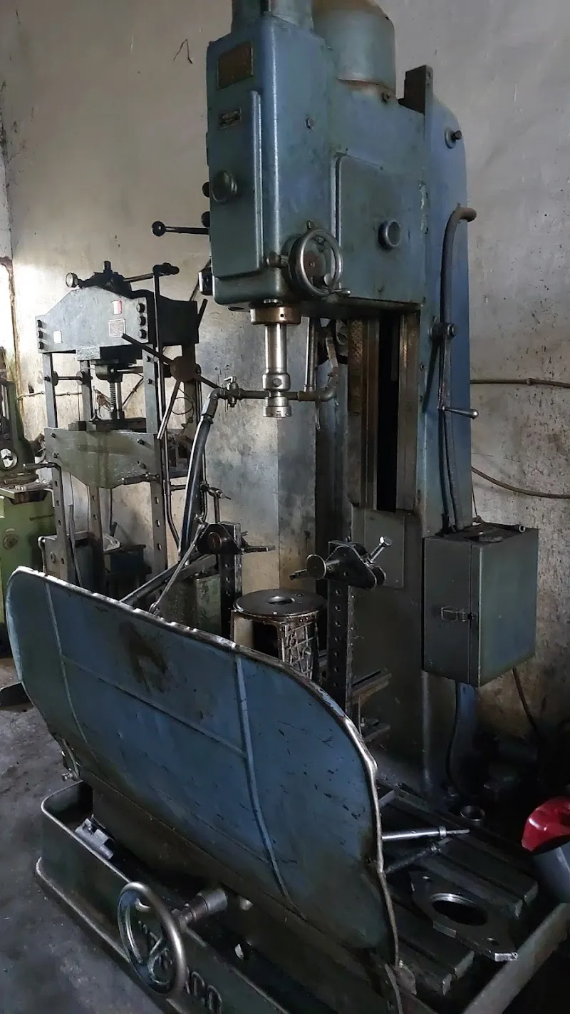 ورشة الحاج احمد شلبي للخراطه الميكانيكي وعمرات المحركات - Photo 3