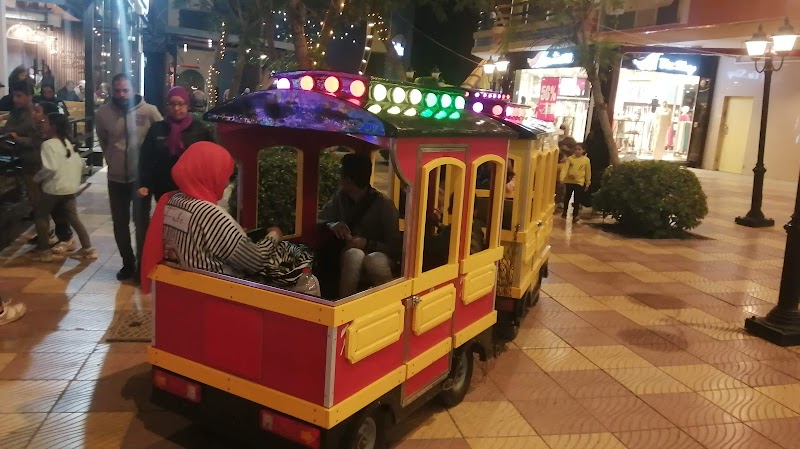 Green Plaza Mall - Photo 1