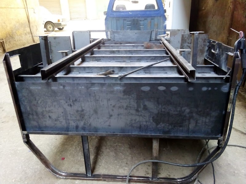 الورشة الفنية لصناعة صناديق السيارات النقل - صورة 2