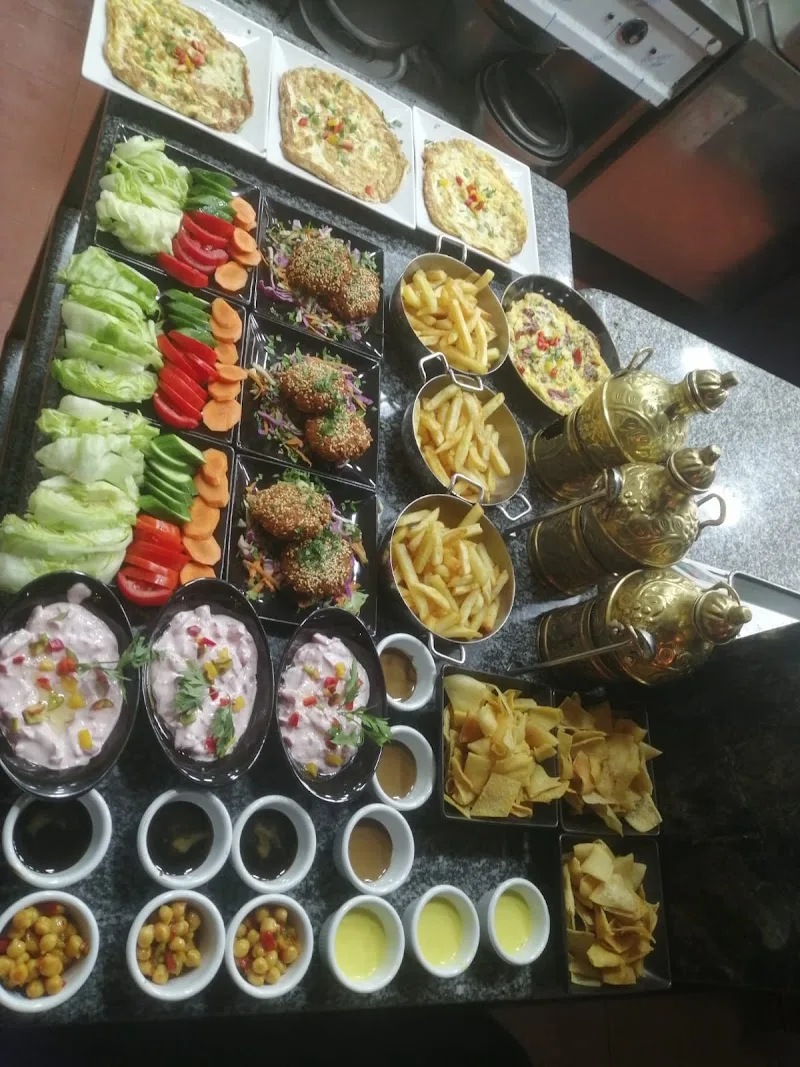 Opera cafe - صورة 2