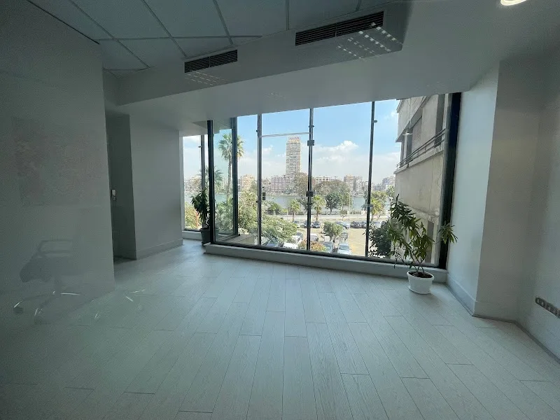 LAMBERT Premium Office Space Leasing - صورة 2