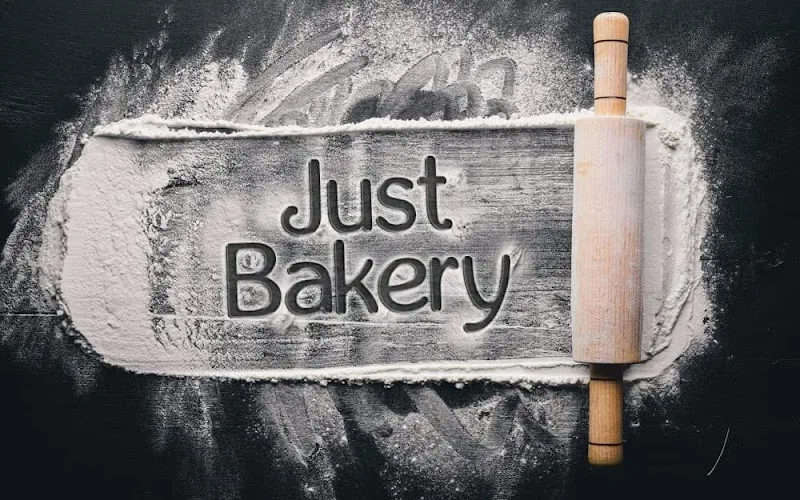 Just Bakery - صورة 1