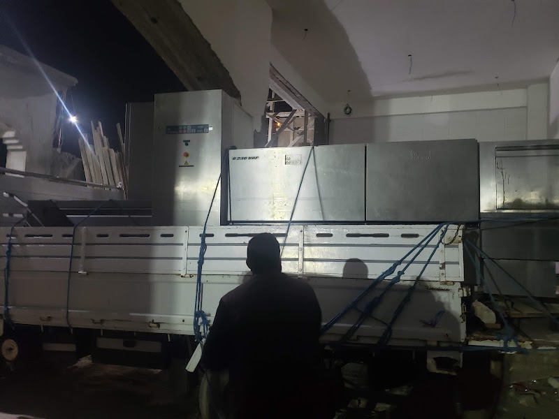 الحرفيين المنطقه الصناعيه - صورة 1