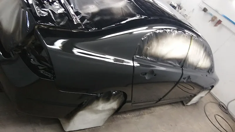 مركز الحسن لسمكرة ودهان السيارات _ NEWCAR