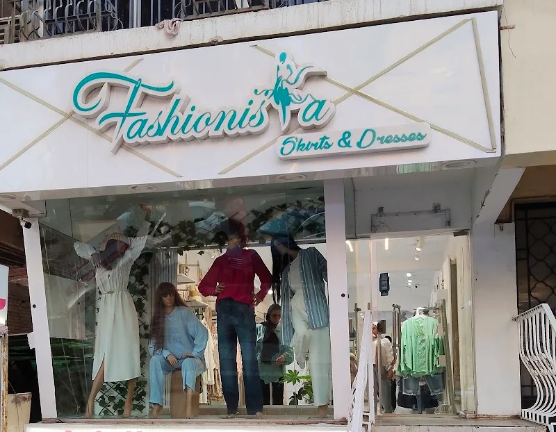 Fashionista Skirts & Dresses