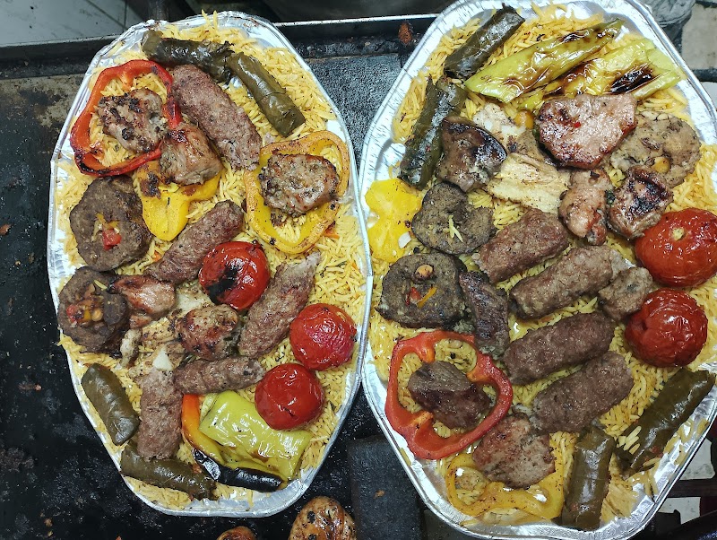 مطعم حلبش - Photo 1