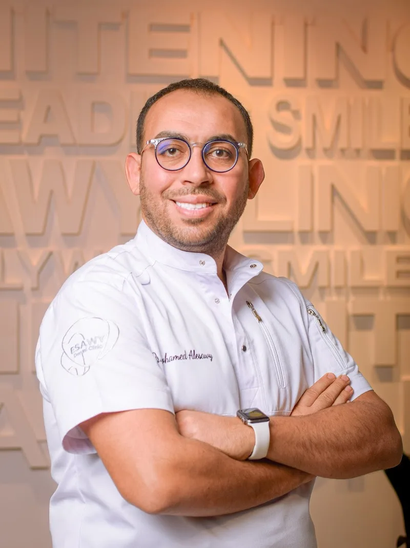 Esawy Clinic عيادة الدكتور محمد حسام العيسوي لزراعة و تقويم الاسنان
