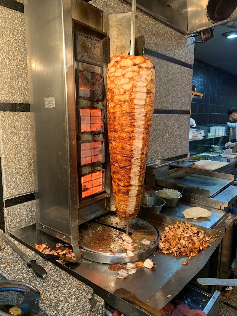 مطعم الراتب الشامي - AlRateb ElShamy Restaurant - صورة 3