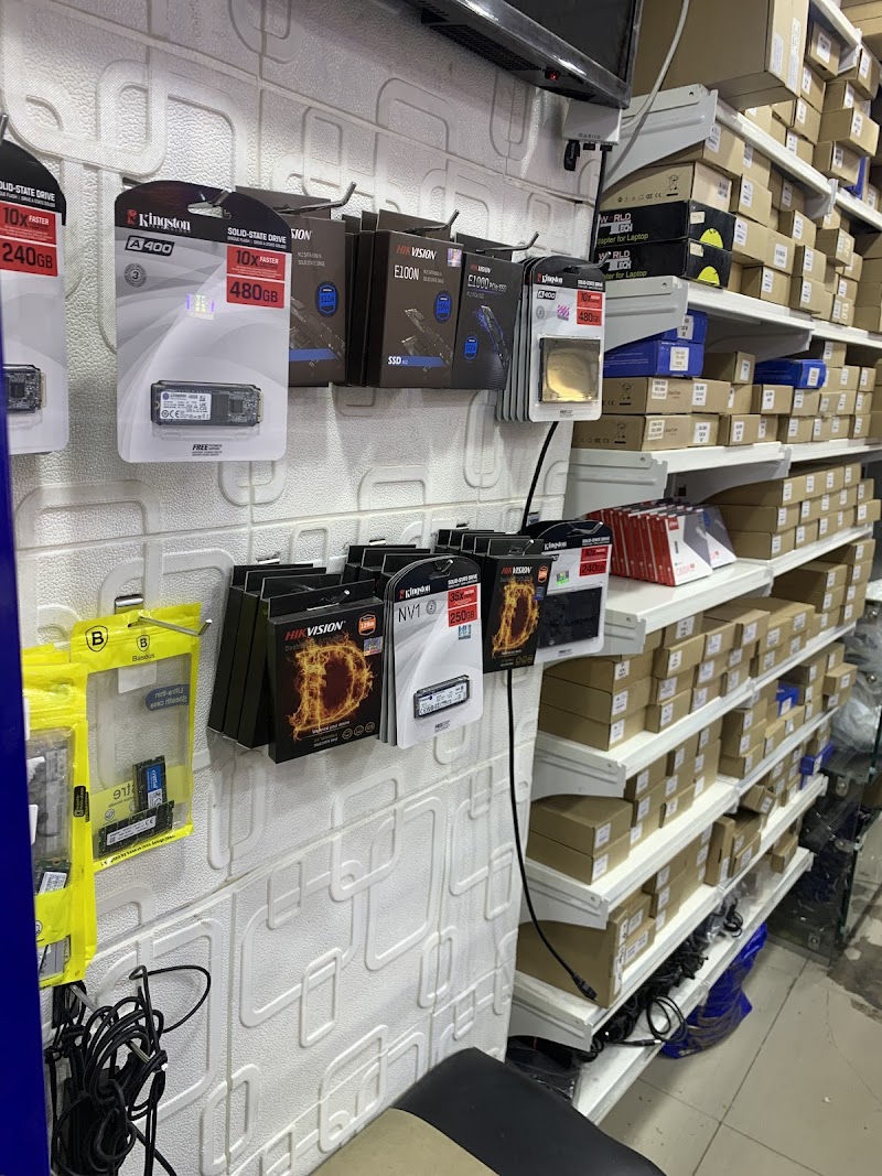 Cyber Tech صيانة لاب توب - صورة 1