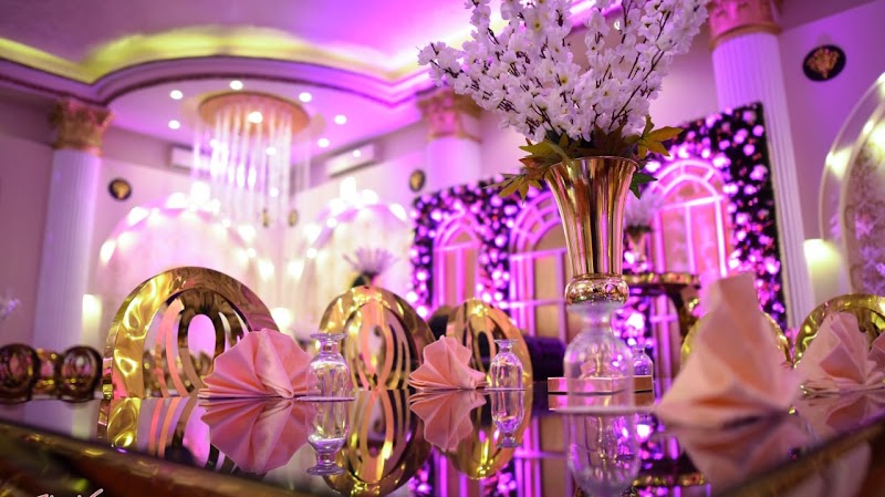 قاعات حفلات الفتح بلازا