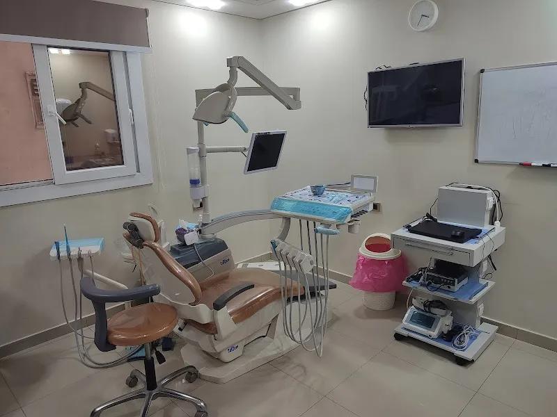 Etman Dental Clinics Centers - مركزعيادات عتمان لزراعة و تجميل الأسنان - صورة 2