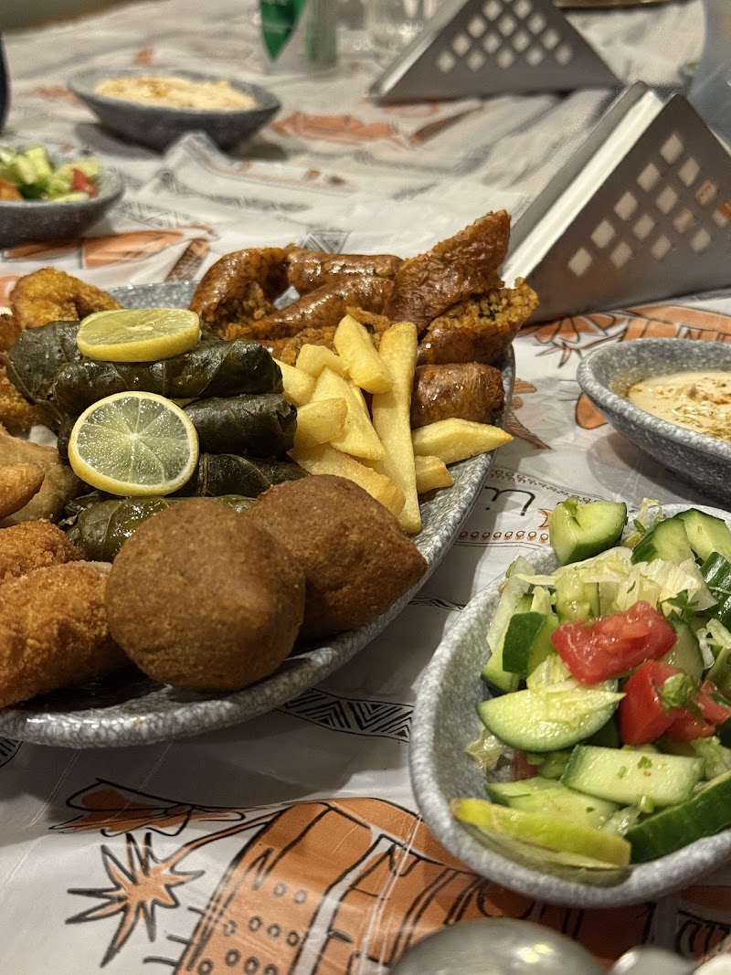 مطعم الكوخ - صورة 1