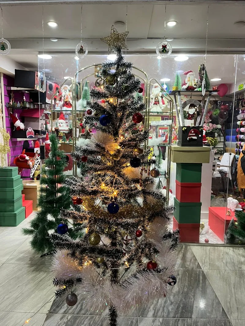 محل هدايا Helium Gift Shop - Photo 1