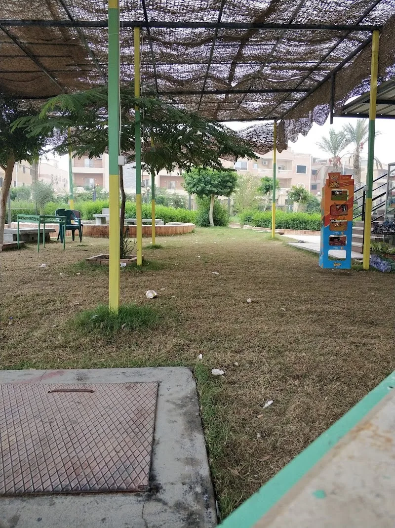 معهد القاهرة العالى للهندسة وعلوم الحاسب والادارة - صورة 2