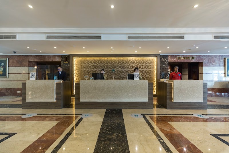 SUNRISE Alex Avenue Hotel - Photo 2