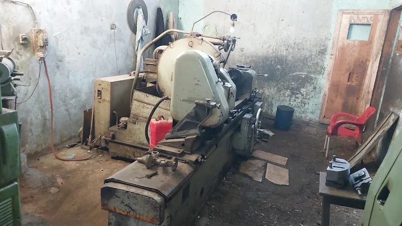 ورشة الحاج احمد شلبي للخراطه الميكانيكي وعمرات المحركات - Photo 2