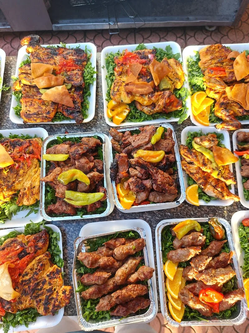 مطعم مونتي - صورة 1