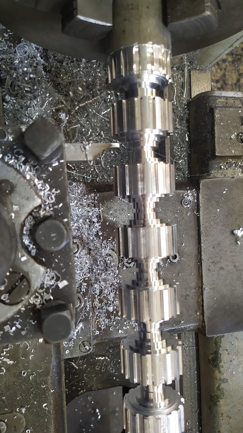 الايمان لخراطة CNC وتصنيع الاسطمبات وقطع الغيار - صورة 2