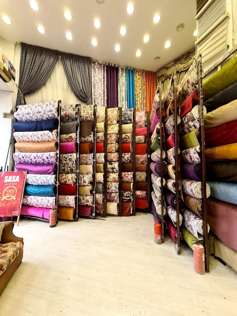 سوق الازهر كل انواع القماش السواريه (فستان سواريه فقط) - صورة 1