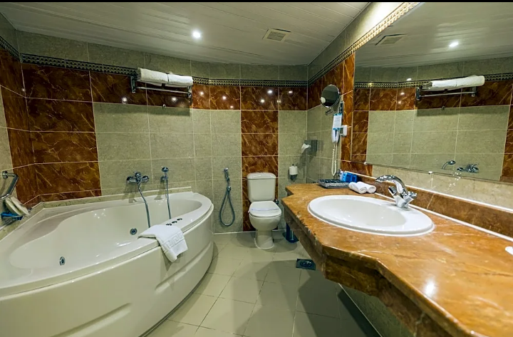 SUNRISE Alex Avenue Hotel - Photo 1