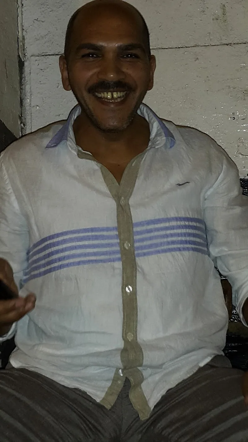 صيدليات على وعلى - صورة 1