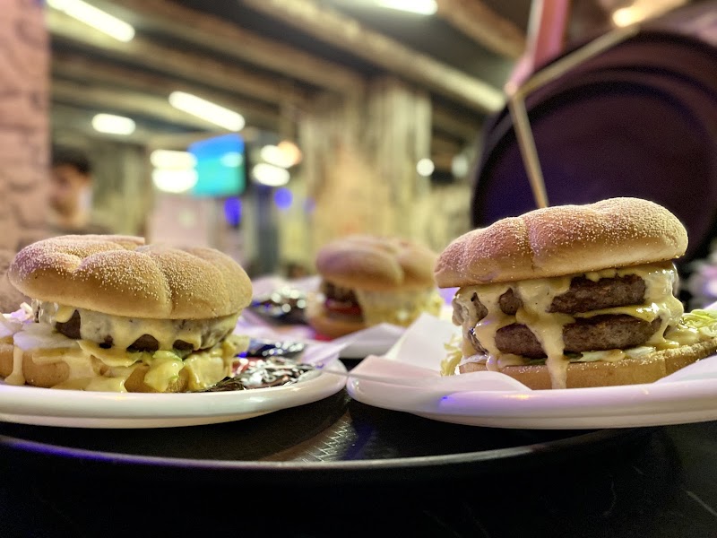 ODESSA CAFE & RESTAURANT - صورة 3