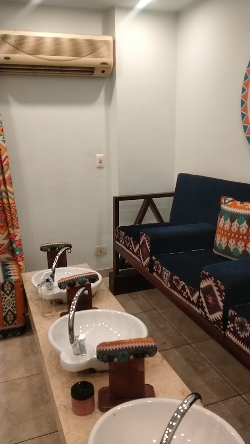 Ashrenda Spa & hair care - Photo 1