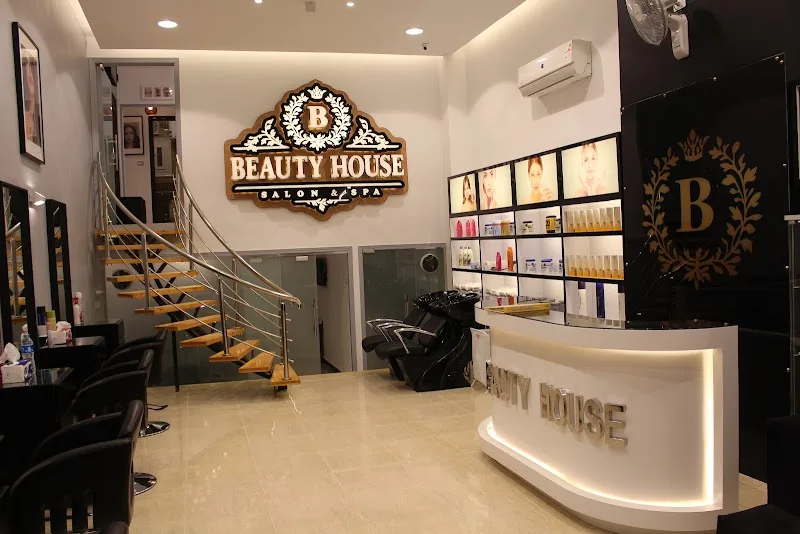 BEAUTY HOUSE Salon & Spa