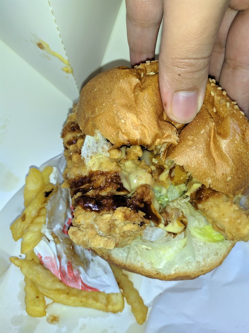 Pak Pak دجاج مقرمش - Photo 1