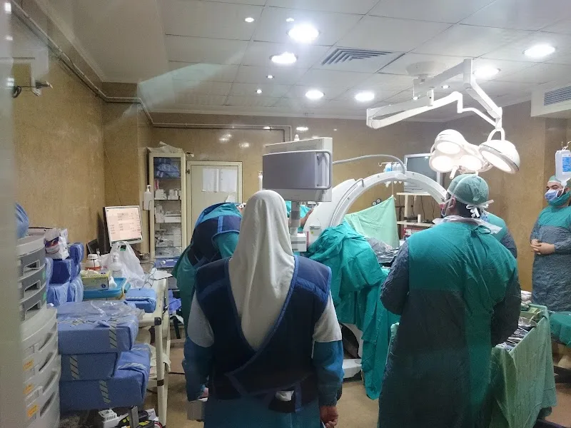 Alex Knee Center - Photo 3