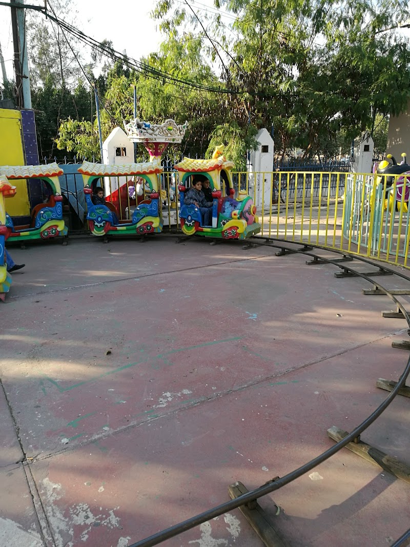 ملاهي بيبو لاند