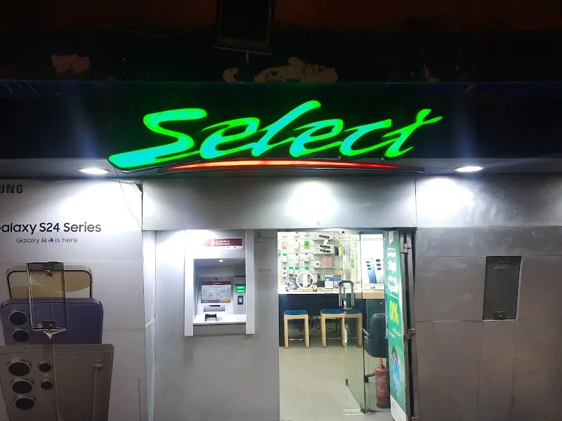 Select - Photo 2