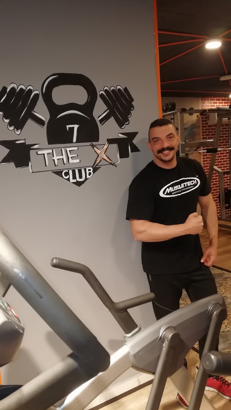 The X Club - صورة 2