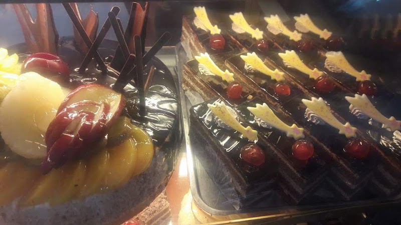 حلواني اولاد عبده - Photo 1