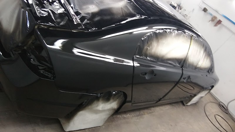 عبدالرحمن حسن لتجديد السيارات _ NEWCAR WORKS